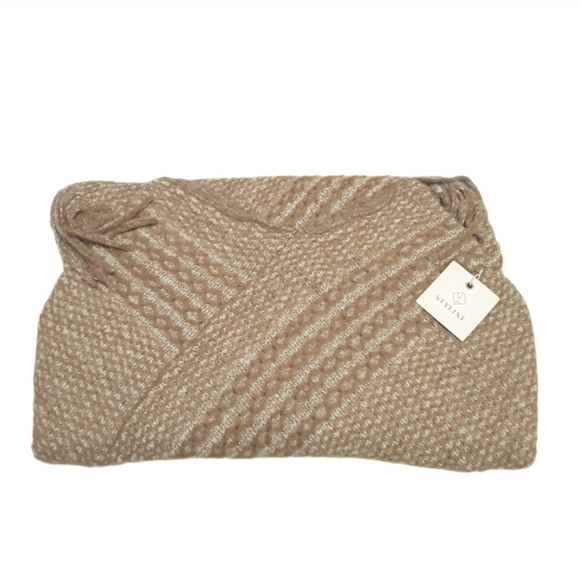 Poncho Sweater With Fringe - Picture 11 of 11